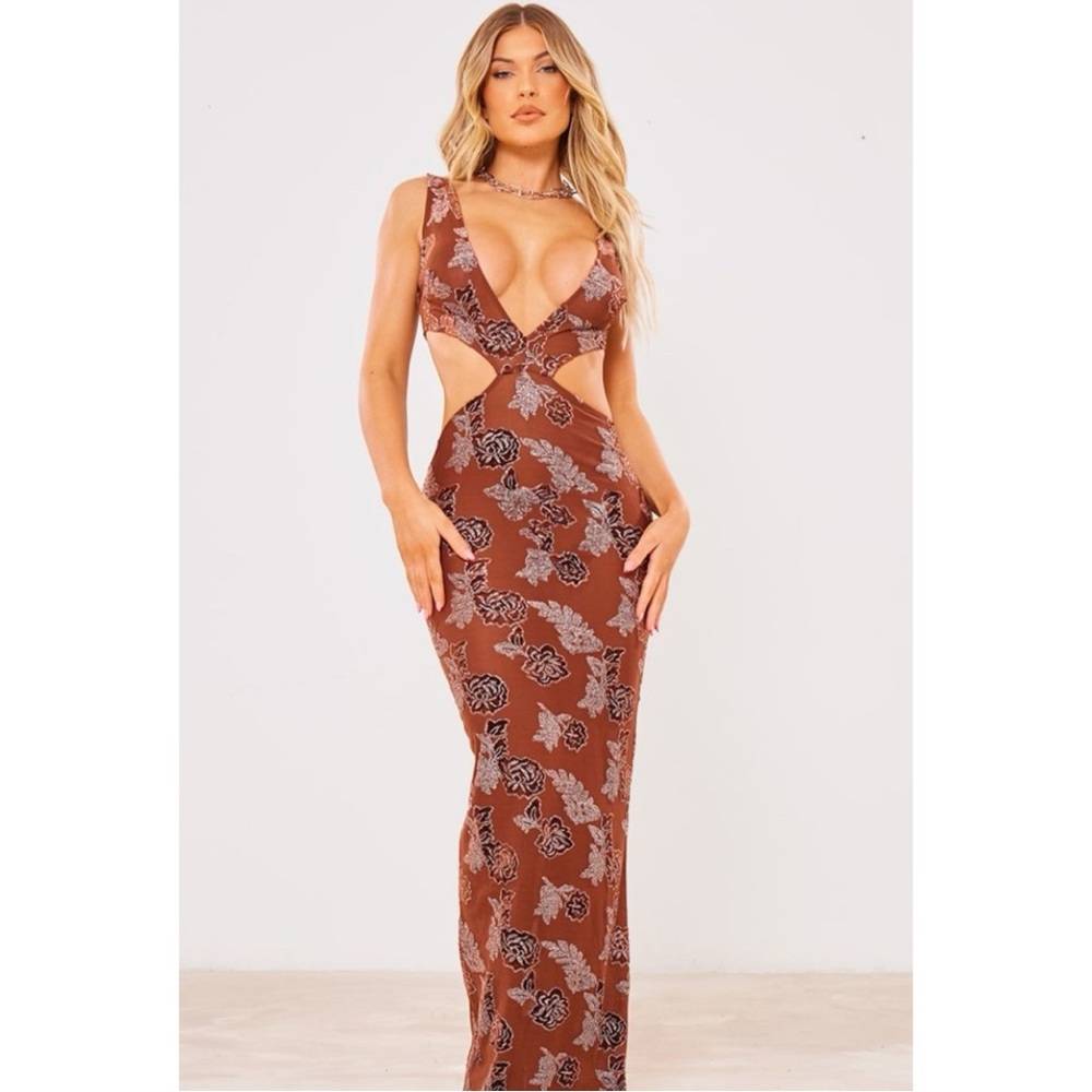PrettyLittleThing Brown Floral Cut-Out Maxi Dress
